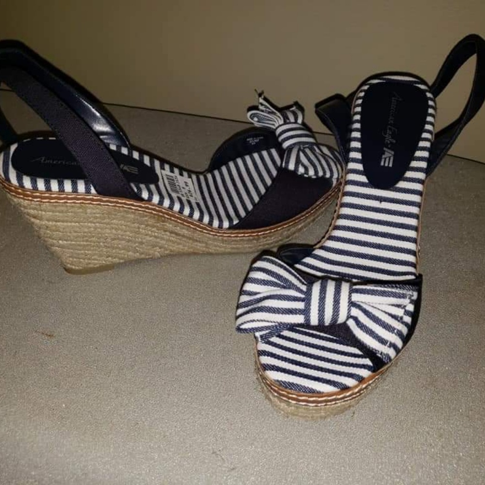 Never worn